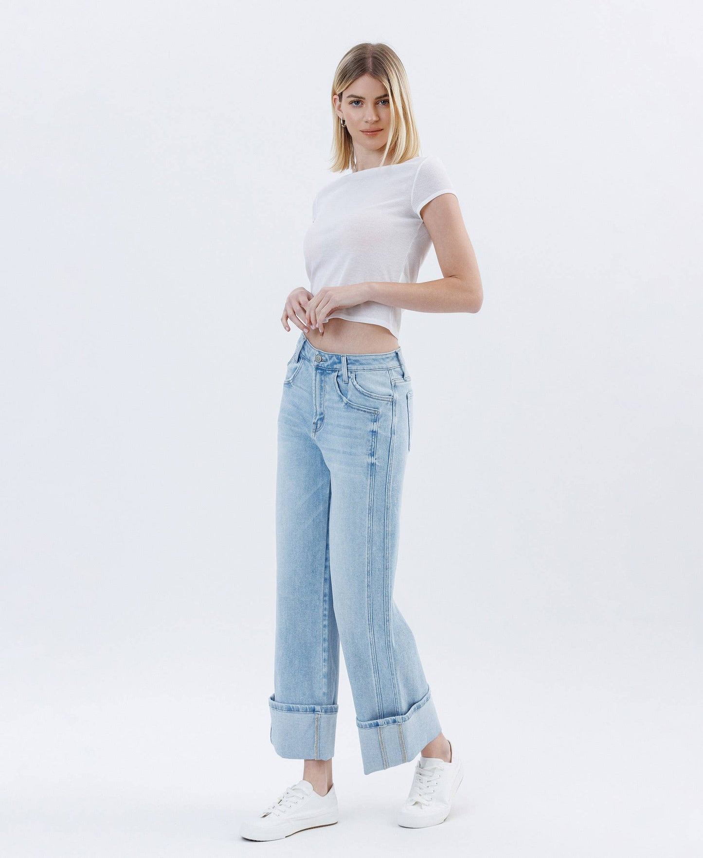 SUPER HIGH RISE CUFFED WIDE JEANS