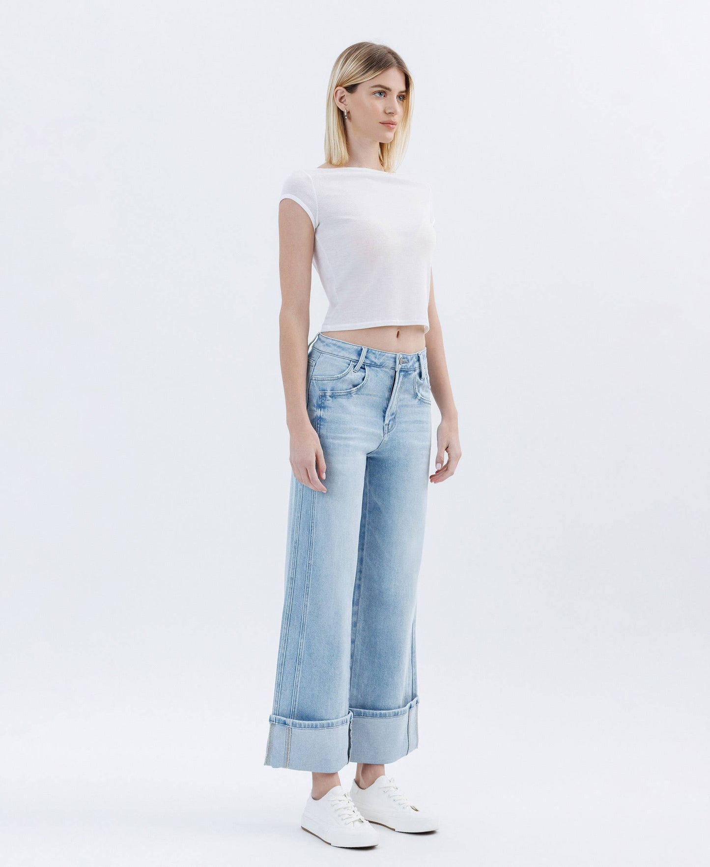SUPER HIGH RISE CUFFED WIDE JEANS