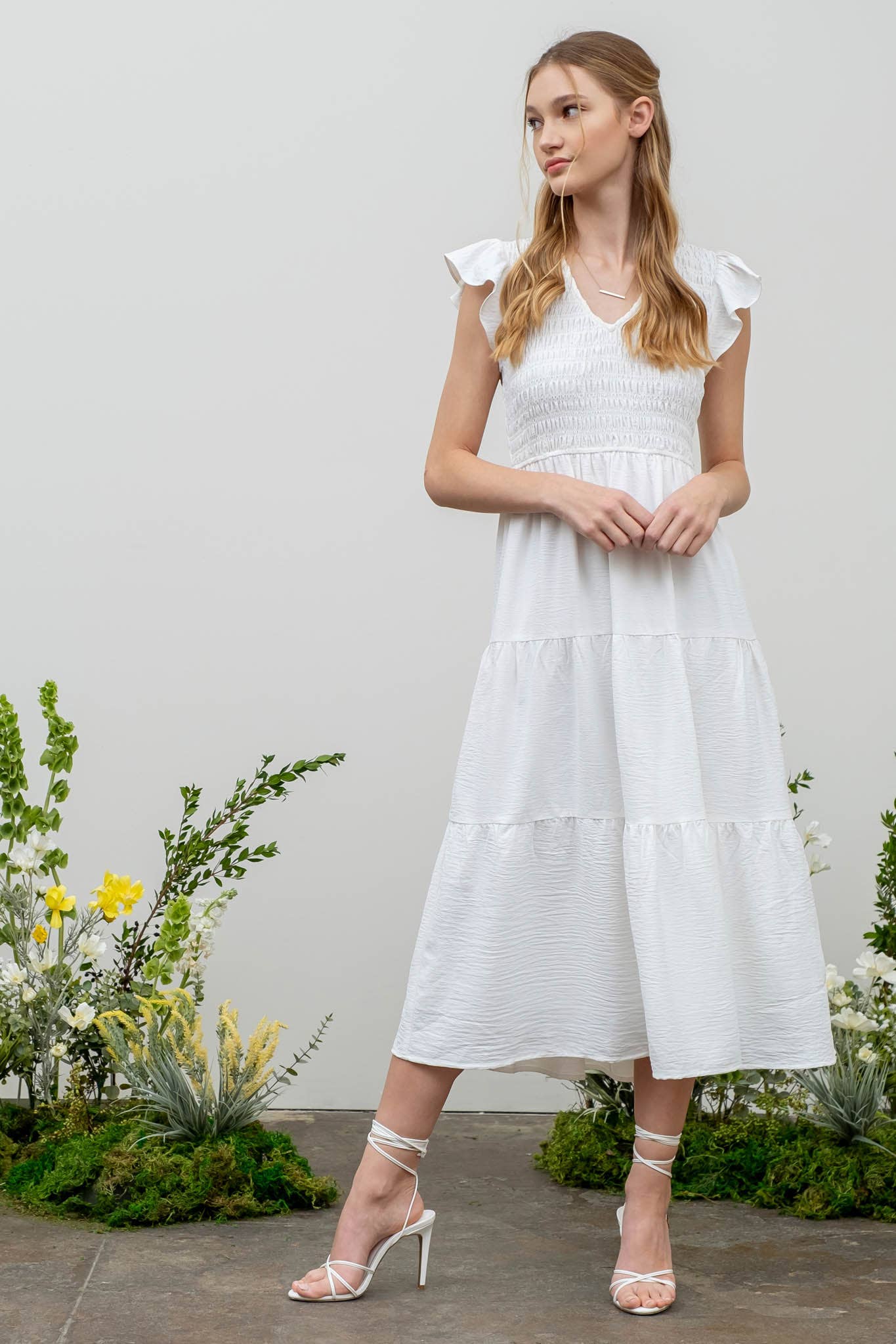 FLUTTER SLEEVE MAXI DRESS