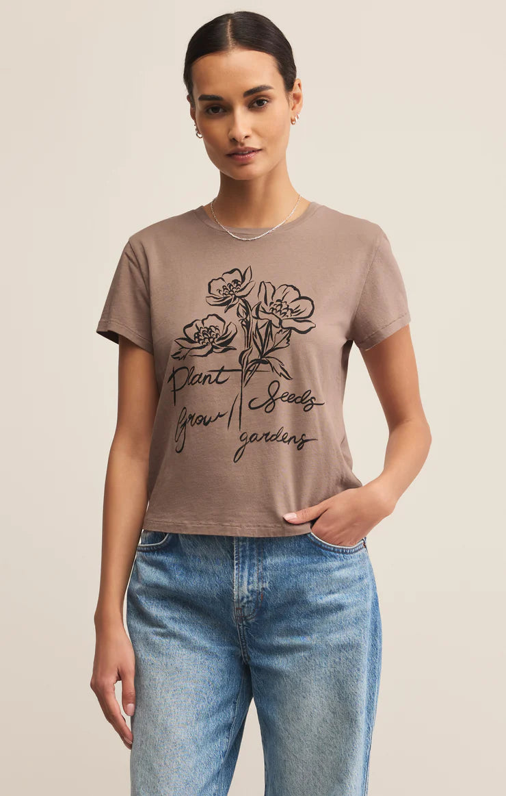 GROW GARDENS TOURIST TEE