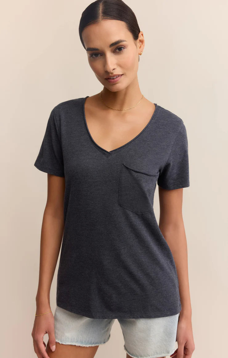 MODERN POCKET TEE