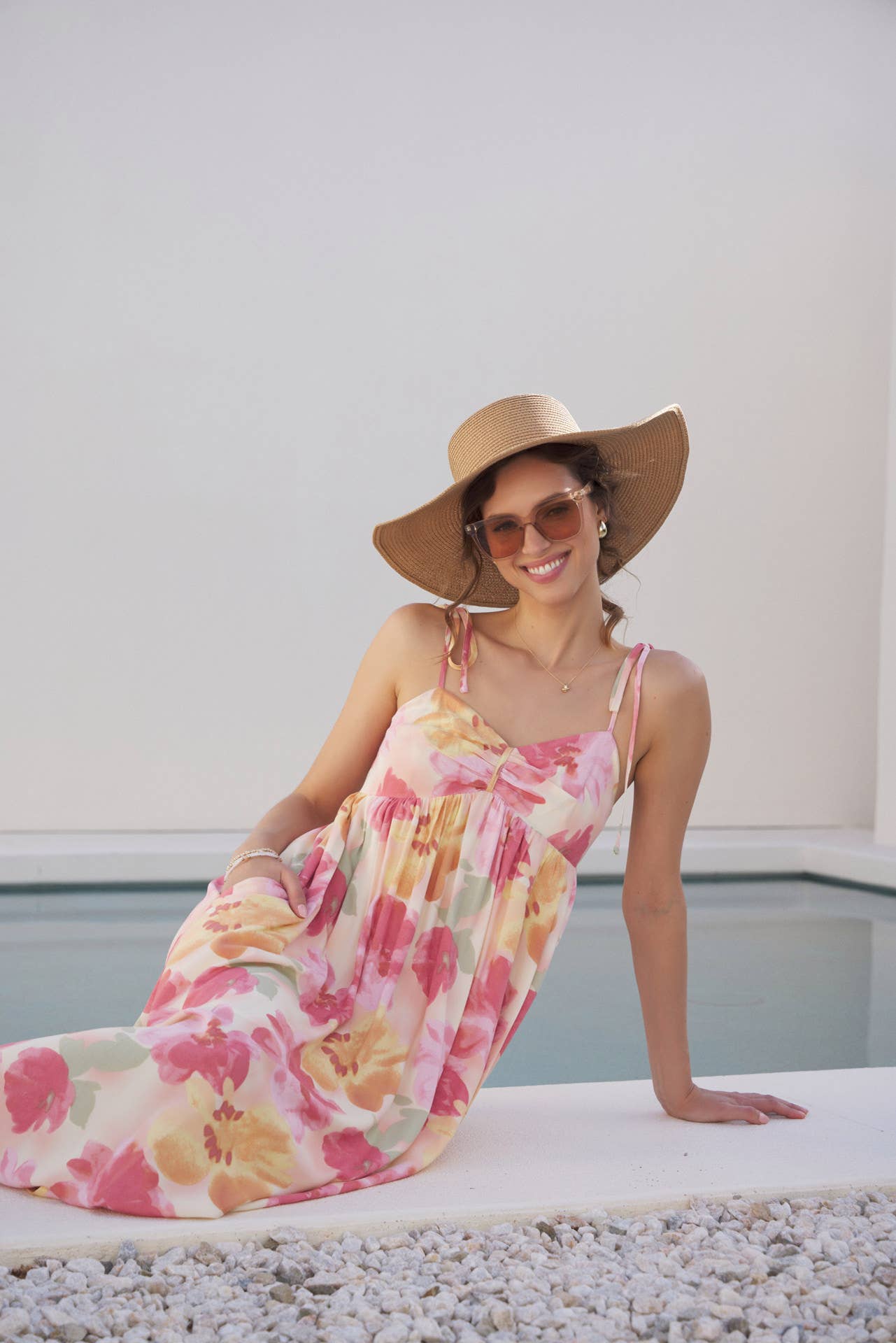 FLORAL PRINT RUCHED MIDI DRESS WITH SHOULDER TIE