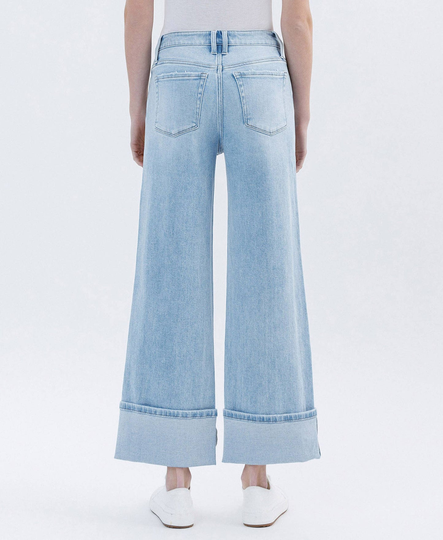 SUPER HIGH RISE CUFFED WIDE JEANS