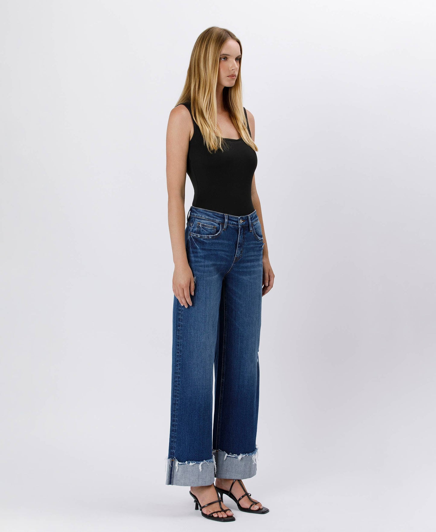 HIGH RISE CUFFED BAGGY WIDE JEANS