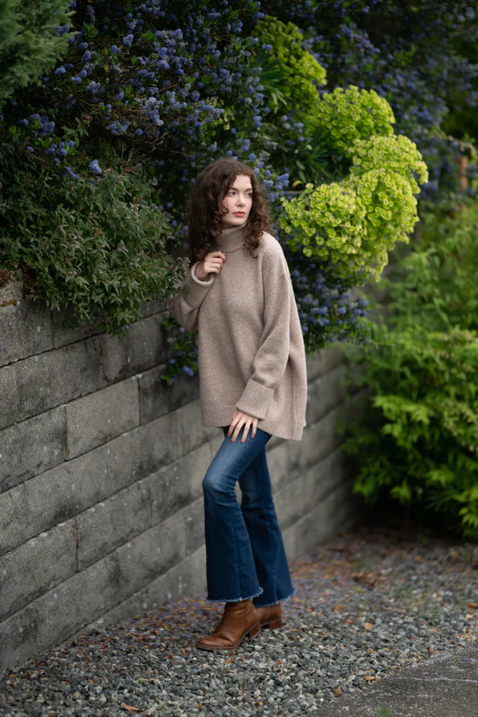 Echo Verde Spotlight: The Dog Walker Sweater