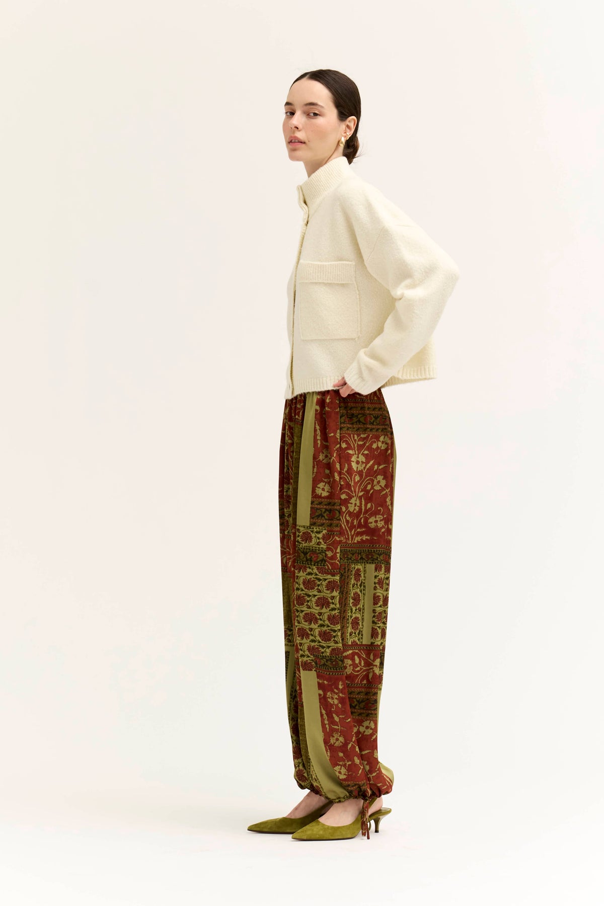 FUNNEL NECK CROP CARDIGAN