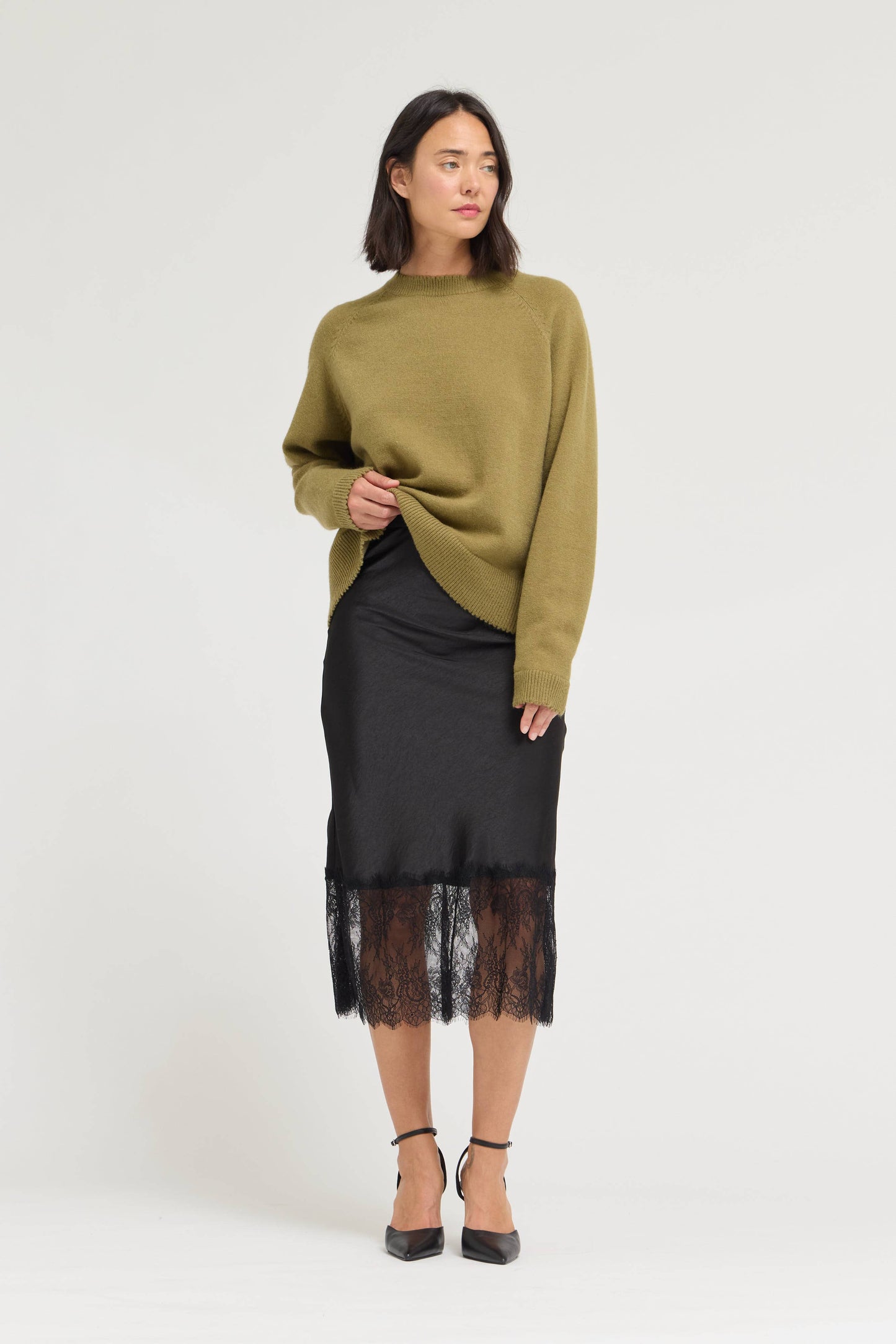 LACE TRIM MIDI SATIN SKIRT