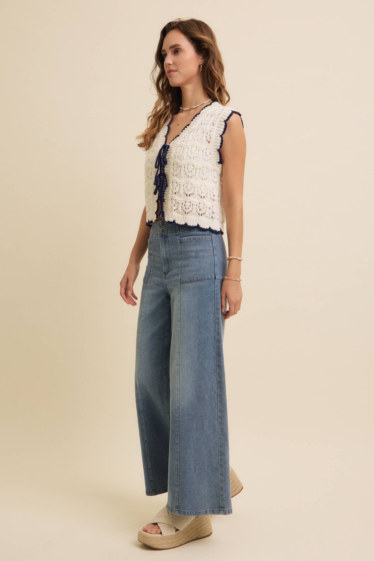 CROCHET SWEATER VEST WITH SCALLOP AND BOW DETAILS