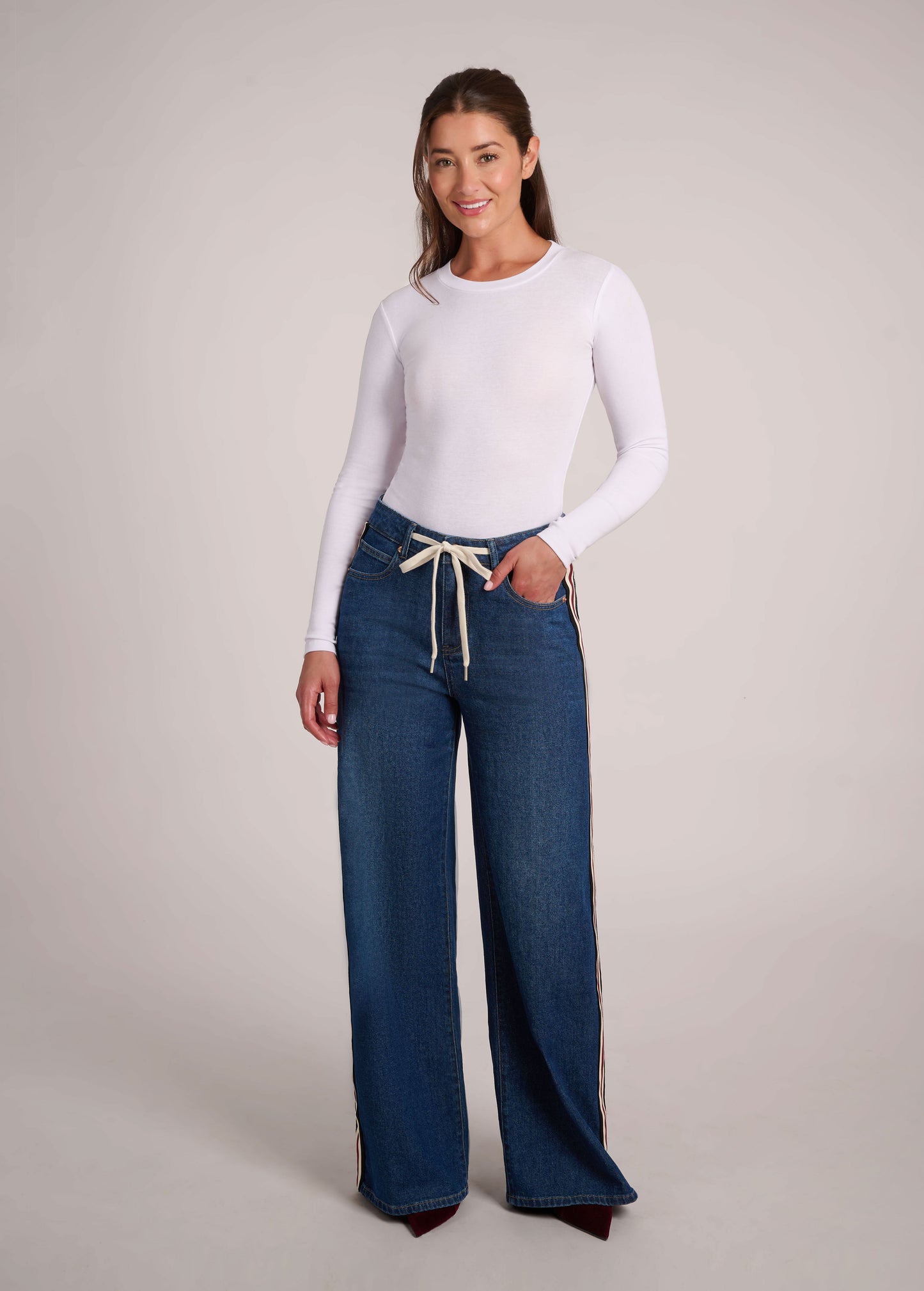 LILY WIDE LEG JEANS / CARINA