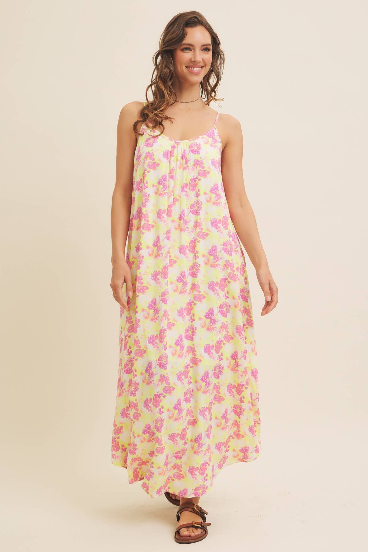 LOOSE FIT FLORAL PRINTED CAMI MAXI DRESS WITH SIDE POCKETS