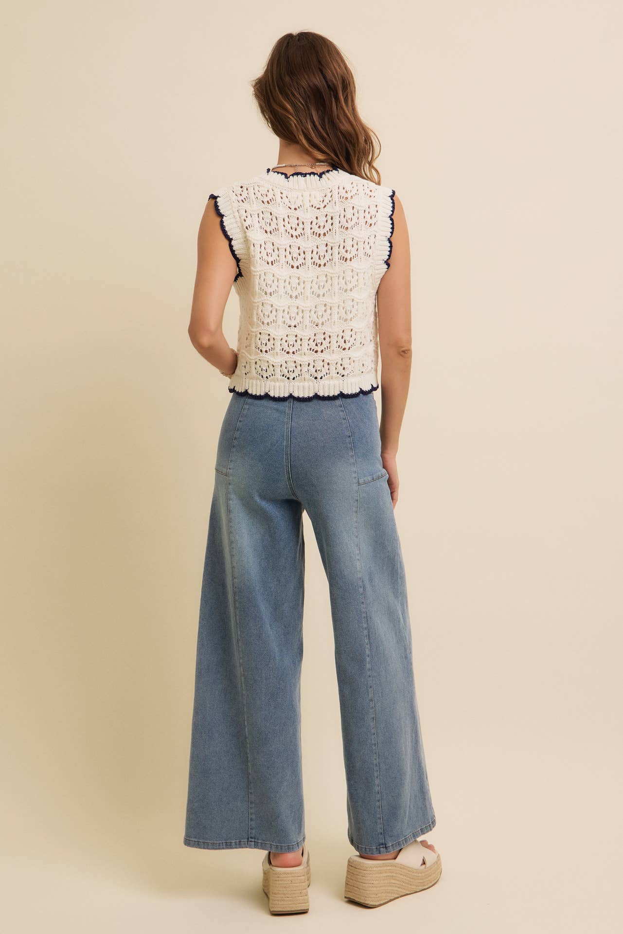 CROCHET SWEATER VEST WITH SCALLOP AND BOW DETAILS