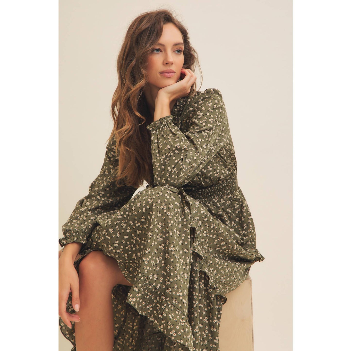 DITSY FLORAL RUFFLE SURPLICE MIDI DRESS WITH POCKETS
