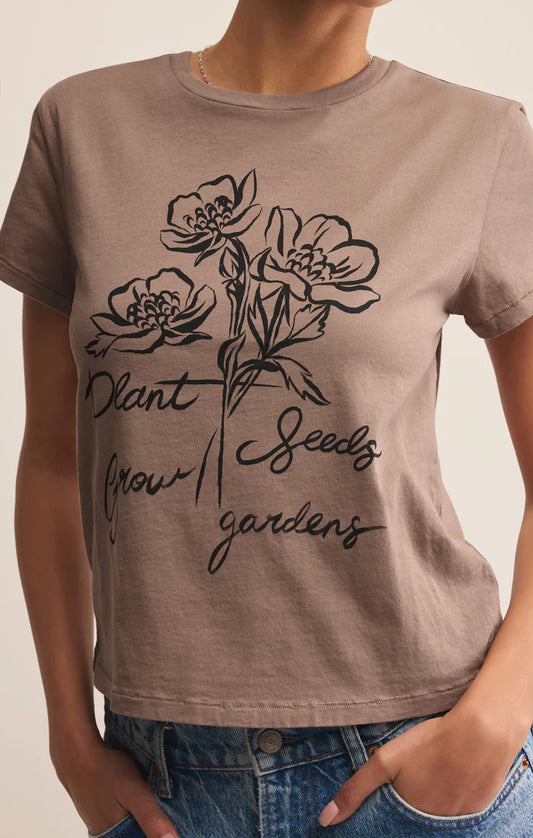 GROW GARDENS TOURIST TEE