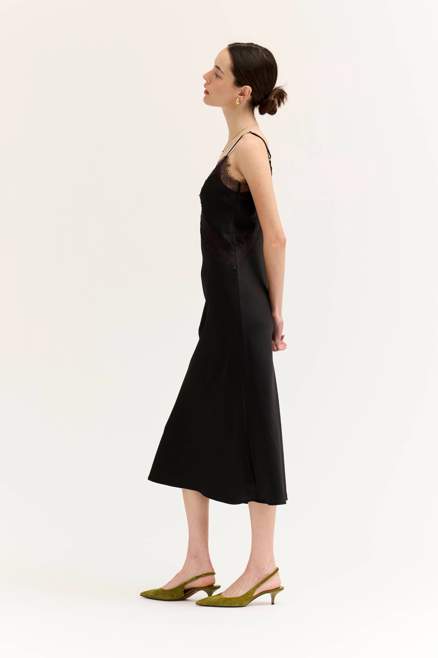 LACE DETAILED MIDI SATIN DRESS