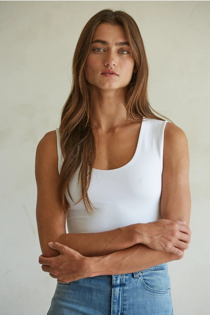 DOUBLE LAYERED SEAMLESS TOP